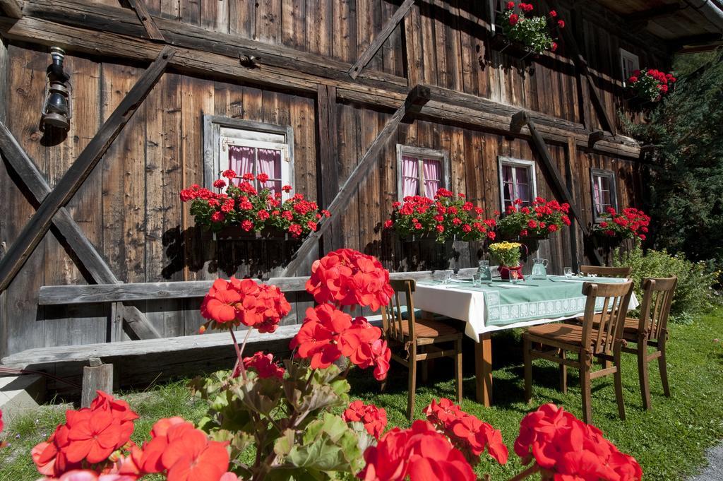 Hotel Garni Gruenmoos Sankt Jakob in Defereggen Esterno foto